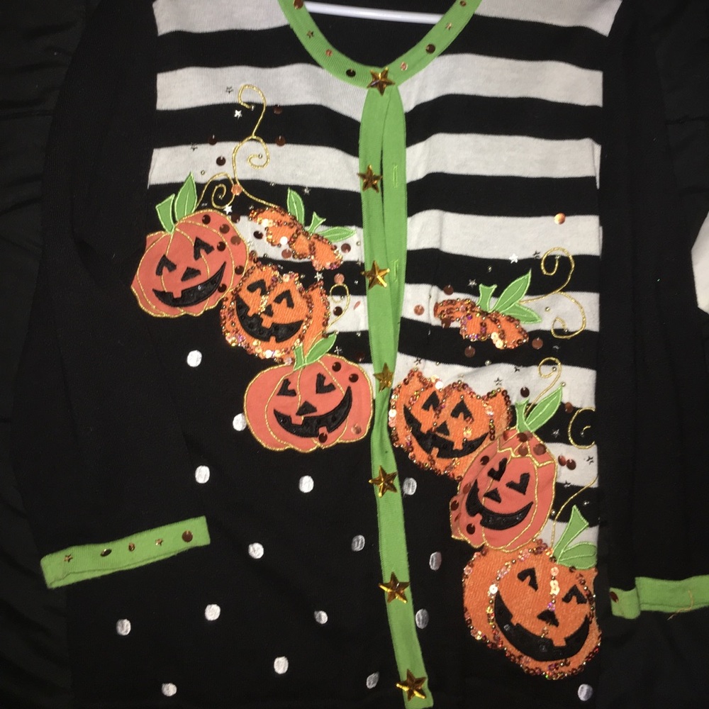 Pumpkin sweater